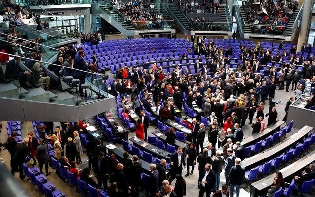 Έκτακτες συνεδριάσεις της Bundestag -Τί συμβαίνει στη Γερμανία;